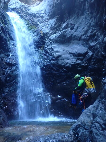 File:Zapata Creek Gorge pic018.jpg