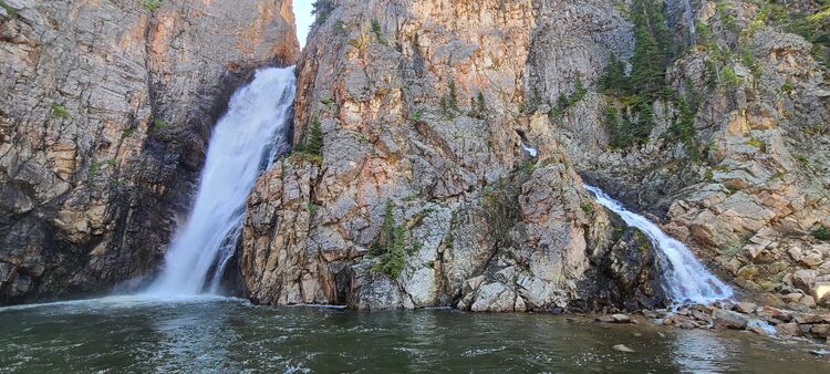 Porcupine Falls (Bighorns) pic001.jpg