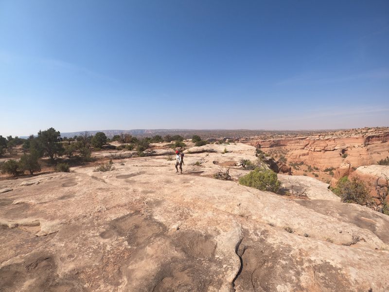 File:Brides Canyon (Upper) Plateau.jpg