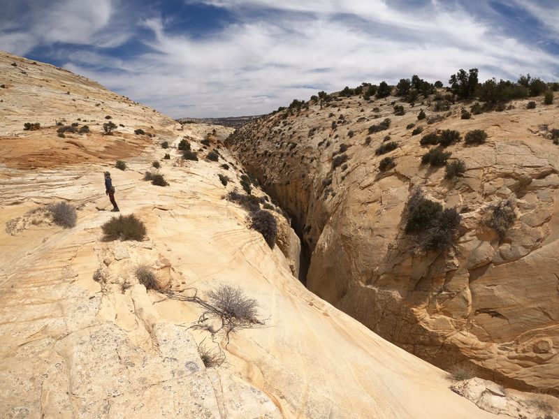 File:Stone Donkey Canyon 4.jpg