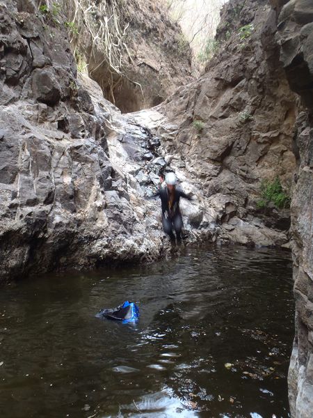 File:Cañon Pajaritos SR R12.jpg