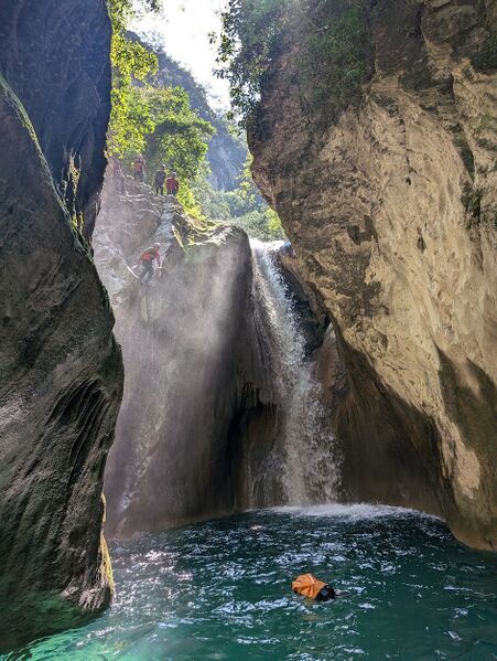 File:Cañon del Infiernillo lower r1.jpg