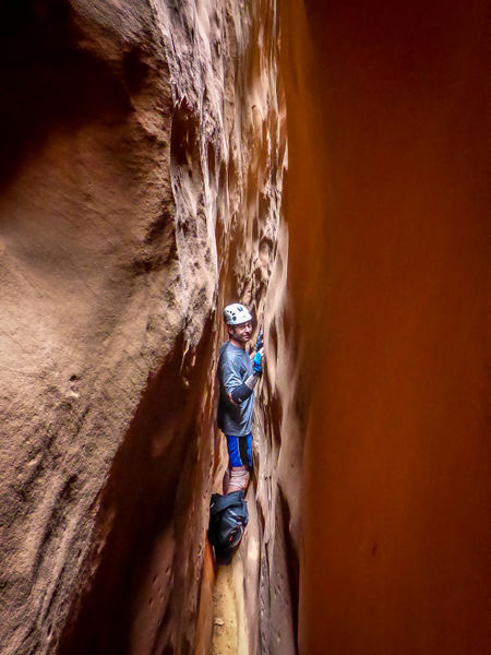 File:Bluejohn Canyon (Squeeze Fork) Banner.jpg