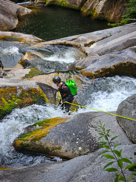 File:Steels Creek SteelsCreekFalls2.jpg