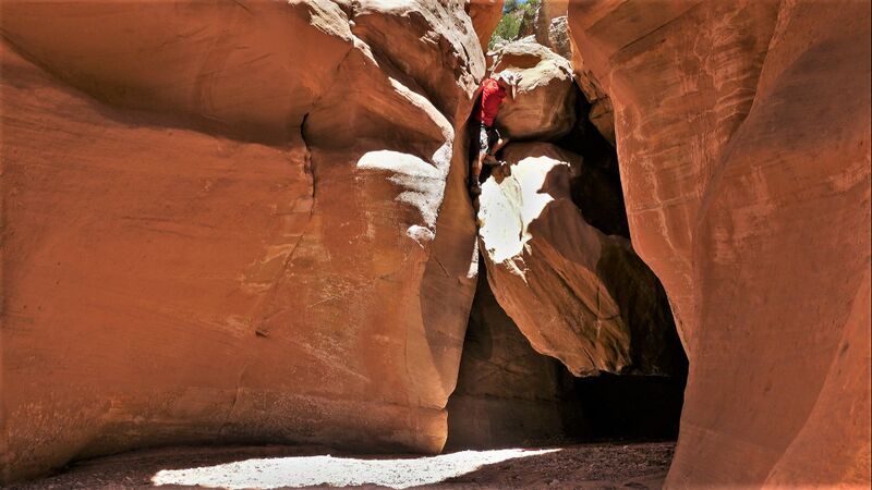 File:Averett Canyon AverettCanyonDrop2.jpg