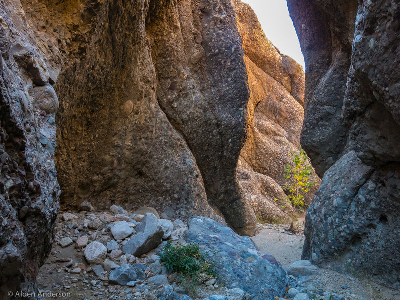 File:Ruby Canyon R1.jpg