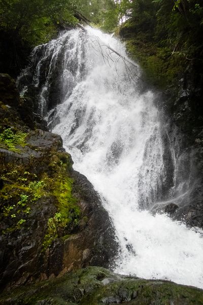 File:Whitehorse Creek (Olympic Peninsula) r14name.jpg