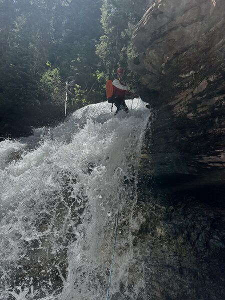 File:R6 - Two Tier Falls.jpeg