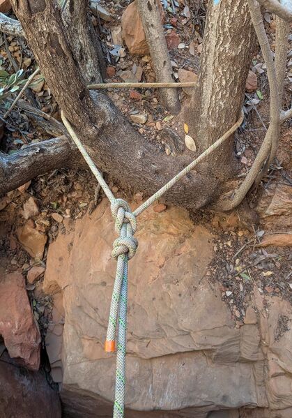 File:Spyphole fixed line.jpg