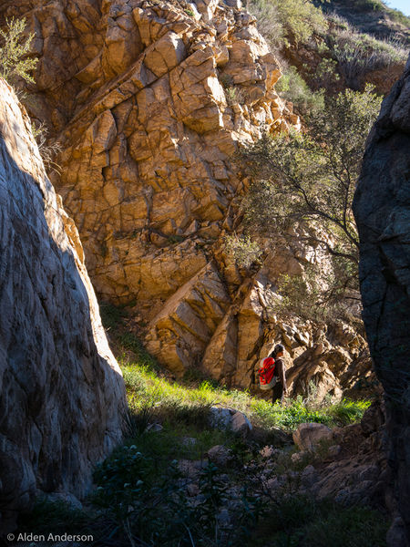 File:Nehr Canyon Narrows.jpg