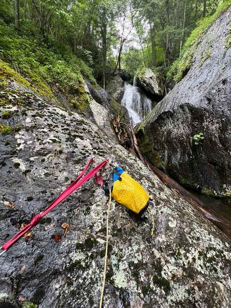 File:Ledbetter Creek R4 Anchor.jpg