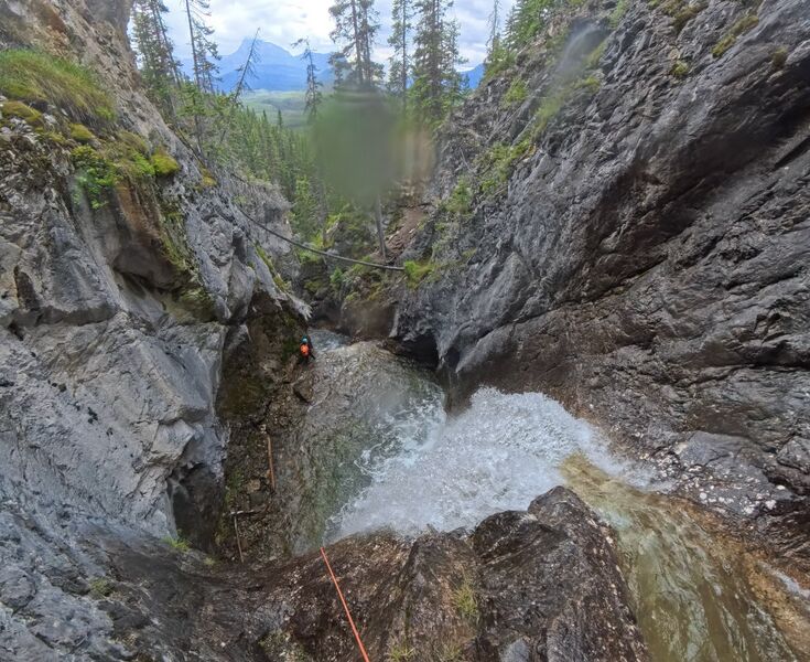 File:Silverton Falls Canyon Rappel3.jpg