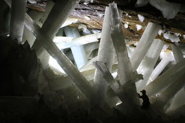 Cueva de los Cristales (Naica) Banner.jpg