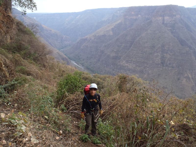 File:Cañon Pajaritos SR R14.jpg