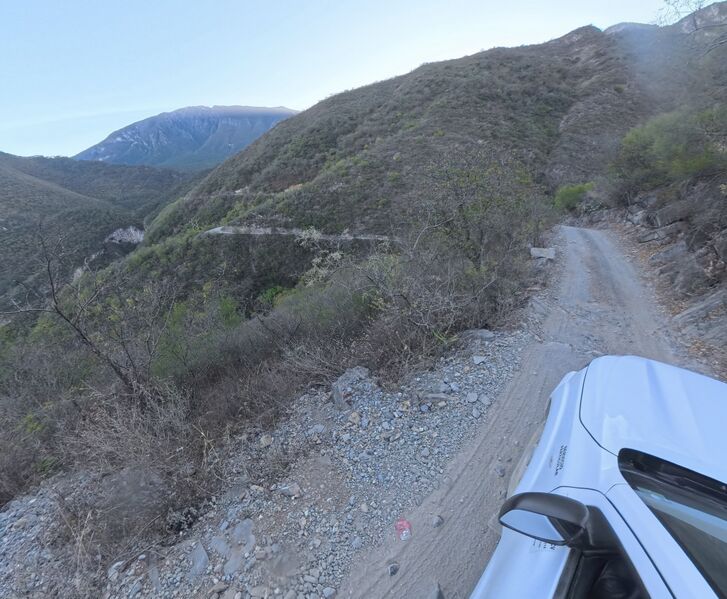 File:Matacanes approachroad.jpg