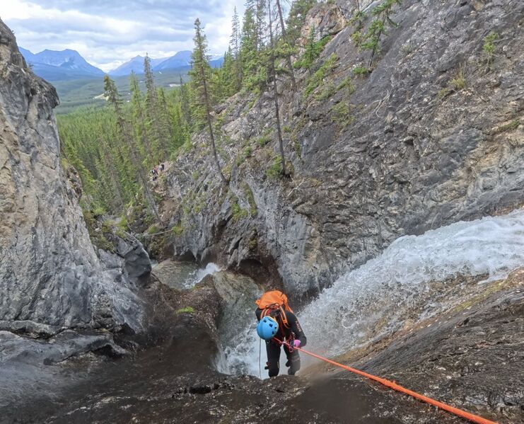 File:Silverton Falls Canyon Rappel2.jpg